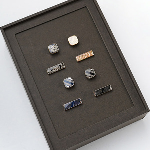 Nhà máy OEM ODM biểu tượng tùy chỉnh mô hình người đàn ông áo sơ mi quần áo nút bấm Fastener Kẽm hợp kim kim loại túi Clip Snap nút cho thobe - Product Image 3