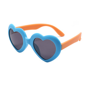 <span class=keywords><strong>Gafas</strong></span> de Sol Polarizadas con Marco de TPE Suave <span class=keywords><strong>para</strong></span> Bebés de <span class=keywords><strong>6</strong></span> a 36 <span class=keywords><strong>Meses</strong></span>, Resistentes a Impactos, Seguras y Cómodas <span class=keywords><strong>para</strong></span> Exteriores - Product Image 5
