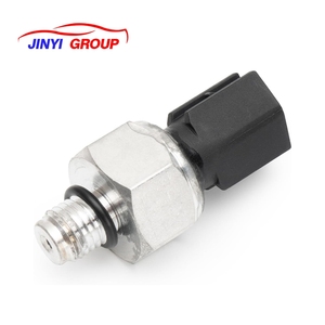 Remitente/interruptor de presión de aceite adecuado para Mazda 6 1/2 FNE2212J1A FSS0212J1A FNE2212J1/2/1/2/2/1/2/1/2/2 - Product Image 1