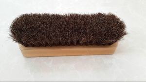 Brosse de nettoyage de chaussures en gros d'usine <span class=keywords><strong>manche</strong></span> en bois <span class=keywords><strong>avec</strong></span> cheval cochon PP dépoussiérage brosse de qualité supérieure - Product Image 2