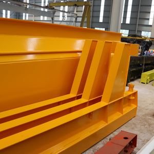 Grue murale électrique 500 kg, portée de 3 m, structure en acier - Product Image 1