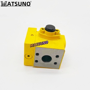 วาล์วระบาย PC130-7 PC128US-2รถขุดวาล์วนำร่อง702-21-09230ประกอบ702-21-09230วาล์วควบคุม - Product Image 2