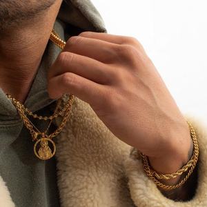 2025 venta al por mayor nueva Alta Calidad fina moda al por mayor 18K chapado en oro pulsera de acero inoxidable joyería pulsera de moda para hombres - Product Image 2