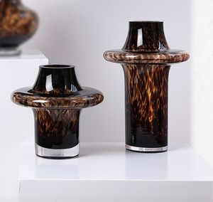 แจกันแก้วคริสตัลลายเสือดาวสีเหลืองอำพันขนาดเล็กทันสมัยสำหรับจัดดอกไม้แบบไฮโดรโปนิกส์ ตกแต่งบ้านอย่างนุ่มนวล - Product Image 6