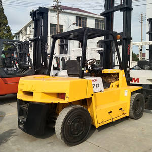 Chariot élévateur TCM FD70 d'occasion à haut rendement Chariot élévateur TCM de 7 tonnes d'occasion en bon état pour Offre Spéciale chariot élévateur diesel en vente à Shanghai - Product Image 3