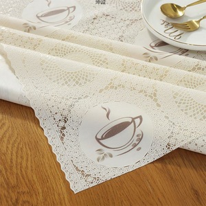 Nappe rectangulaire en PVC brodée, imperméable, pour usage domestique, motif plantes et fleurs - Product Image 3