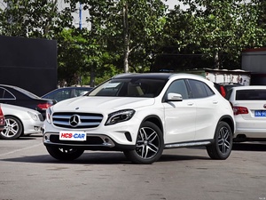 <span class=keywords><strong>Mercedes</strong></span>-Benz GLA200 2017-2019 Automatica Benzina Guida a Sinistra Usata con Tetto Apribile - Product Image 2