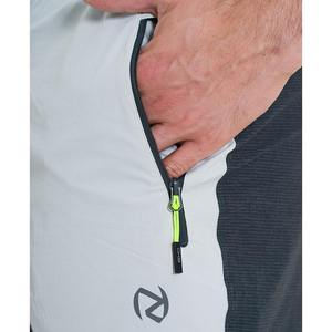 Pantaloncini da trekking di base per gli uomini - Product Image 2