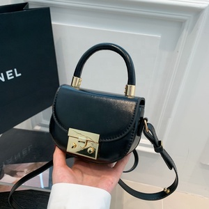 2025 di colore caramella nuova moda in pelle sintetica Mini borse da donna portatili da ragazza borse a tracolla Mini borse per giovani donne - Product Image 4