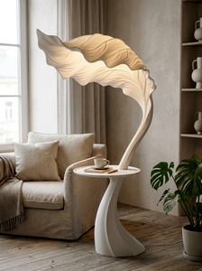 Lámpara de Pie Minimalista de Hierro con Diseño de Pétalos Esculturales, Tamaño Grande para Dormitorio, Decoración Moderna - Product Image 4