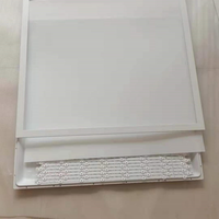 Garantie de 3 ans, panneau lumineux LED moderne à rétroéclairage plat haute luminosité 36W 300x300/600x600/300x1200mm pour usage professionnel