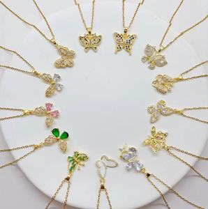 Vente en gros de colliers et pendentifs de mode en cuivre, avec des motifs de drapeaux du Venezuela, de Cuba et d'Amérique du Sud - Product Image 5