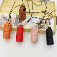 Étui à rouge à lèvres en cuir PU durable avec cordon, pochette portable pour baume à lèvres, pochette à rouge à lèvres à suspendre au cou, accessoires de maquillage