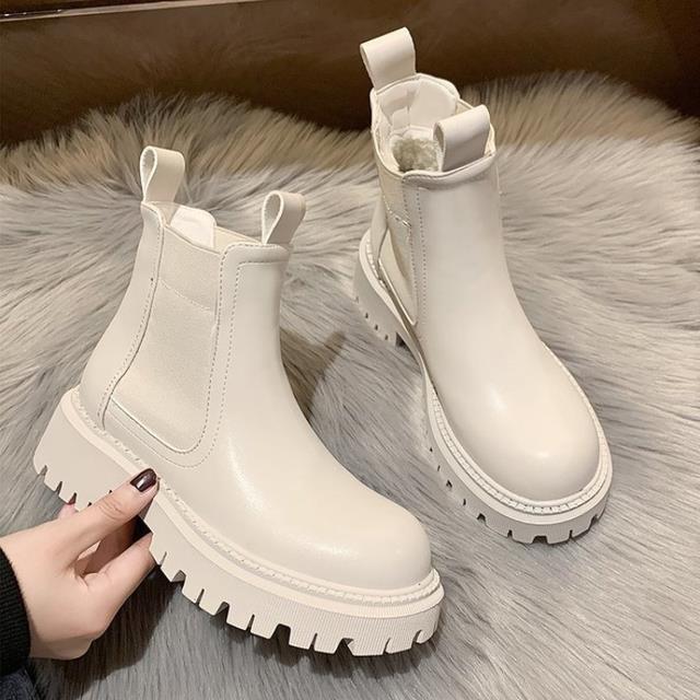 White plus velvet