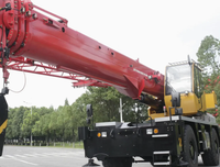 Chariot élévateur tout-terrain haute performance SRC750T 75 t, flèche de 47,5 m, hauteur de levage de 66,5 m pour la construction lourde et l'installation d'équipements