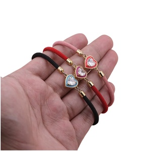 Tùy Chỉnh Phụ Nữ Thời Trang Đồ Trang Sức Có Thể Điều Chỉnh Vòng Đeo Tay Mạ Vàng Đầy Màu Sắc CZ Pha Lê Trái Tim Màu Đỏ Đen Chuỗi Dây Vòng Đeo Tay Bán Buôn - Product Image 1