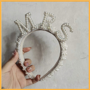 GRAD TRIBE BRIDE Couronne <span class=keywords><strong>de</strong></span> perles Bandeau <span class=keywords><strong>de</strong></span> mariage douche nuptiale Princesse diadèmes et couronnes accessoires <span class=keywords><strong>de</strong></span> cheveux <span class=keywords><strong>de</strong></span> mariée luxe mariage - Product Image 5