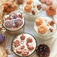Großvolumige Sojawachs-Handgemachte Dessertbecher-Kerze in Kürbis- und Eichel-Formen, Cremiger Duft - Herbstliche Ambiente Duftkerze, Geburtstagsgeschenk