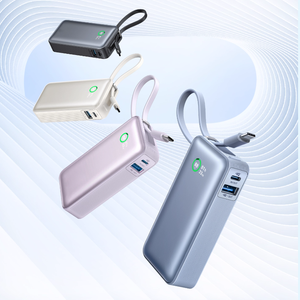 Batterie externe compacte portable de haute qualité 10000 mAh, <span class=keywords><strong>sortie</strong></span> 30W, charge rapide, affichage LED USB-C, entrée USB intégrée - Product Image 1