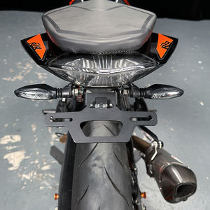 ขายึดป้ายทะเบียนรถมอเตอร์ไซค์แบบปรับได้ สแตนเลสสีดำ สำหรับ 390 Duke ปี 2017-2023 และ 250 Duke - Product Image 2