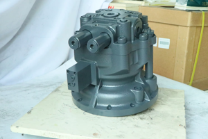 มอเตอร์หมุนสำหรับรถขุด R220-9 รุ่น 31Q610131 39Q611100 อะไหล่เครื่องจักรก่อสร้าง - Product Image 4