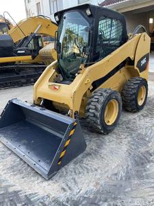 Chargeuse compacte Caterpillar CAT 246C d'occasion de qualité, bon marché, parfaitement fonctionnelle, moteur Caterpillar, charge nominale de 3400 kg, origine américaine - Product Image 4