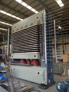 Penuh otomatis 600Ton 4x8ft 30 lapisan panas kayu lapis mesin Press hidrolik kayu lapis penekan panas