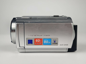 Venta al por Mayor de Videocámaras Digitales Sony DCR-SR68E Originales Usadas con Memoria Integrada de 80GB, Zoom Óptico de 60x y Sensor CMOS - Product Image 3