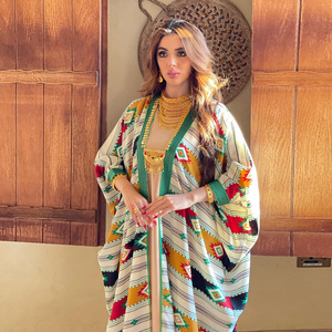 AB198 Vêtements musulmans traditionnels du Moyen-Orient, veste à manches chauve-souris rayée, ensemble <span class=keywords><strong>abaya</strong></span> deux pièces, robe pour femmes - Product Image 4