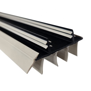 Joint d'étanchéité <span class=keywords><strong>de</strong></span> <span class=keywords><strong>porte</strong></span> Kerf-Ins, design moderne, pour l'isolation <span class=keywords><strong>thermique</strong></span>, protection contre les courants d'air, vis d'étanchéité inférieure <span class=keywords><strong>de</strong></span> <span class=keywords><strong>porte</strong></span> en plastique PP - Product Image 1