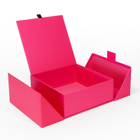 Boîte cadeau en papier rigide écologique haut de gamme à double porte avec fermeture magnétique, ruban et doublure en éponge pour souvenirs et cosmétiques