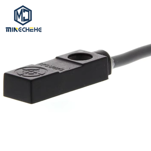 Capteur de proximité carré E2S-Q12 E2S-W21 E2S-W22 pour détection de métaux, pièce de contrôle d'automatisation industrielle, câble de 1m - Product Image 1