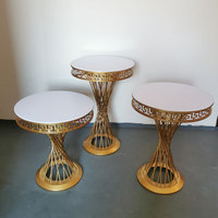 Nouvelle conception de décoration de mariage, support de fond rond, table à gâteau, piédestal à fleurs, socle en métal doré