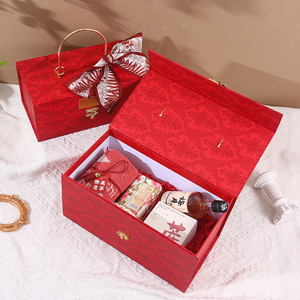 Custom Gift Packaging Box With Handle Paper <strong>Suitcase</strong> <strong>Cardboard</strong> Gift Box Your Gift Paper Series Packaging Printed logo Boxes - Product Image 4