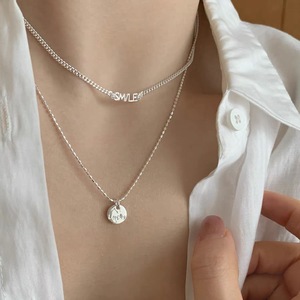 Collier double couche en argent sterling S925 avec pendentif rond lettre pour femme, chaîne minimaliste pour clavicule, bijou cadeau - Product Image 1