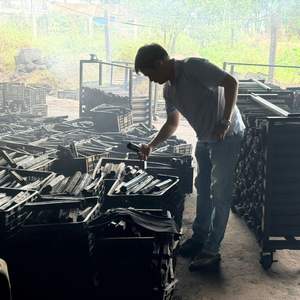 Charbon de sciure à prix compétitif, haute teneur calorifique, cendres blanches, sans fumée, pour la cuisson domestique, produits vietnamiens de haute qualité - Product Image 6