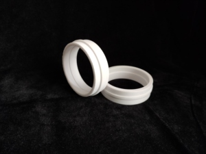 قطع هيكلية خزفية مخصصة من الألومينا بنسبة 75%/95%/99% وقطع معدنية خزفية من ييك - Product Image 4