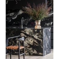 Dalles de granit cosmique noir de qualité supérieure marbre poli pour murs intérieurs de villa Tables à manger marches d'escalier carrelage