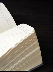 Hot New Hàng Tuần Kế Hoạch Hiệu Quả PU 146Mm * 210Mm Laser Bạc Dập Gradient Màu Hồng Màu Xanh Lá Cây Bule 112 Trang Máy Tính Xách Tay - Product Image 5