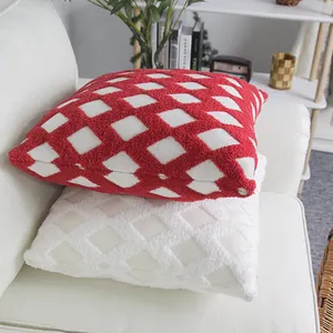 Оптовая продажа от производителя, Наволочка на подушку красного цвета с ромбовидным узором