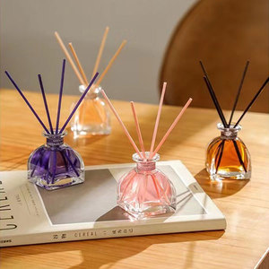 Customized 40ML Home Decor Fragrance Room Air Freshener Perfume Scent Reed Diffuser With Stick