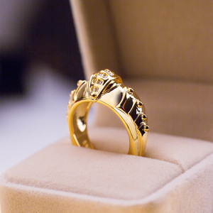 Anello a Forma di Bocca di Pesce in Cristallo per Donne, Tono Dorato, Accessorio Moda per Uso Quotidiano - Product Image 2