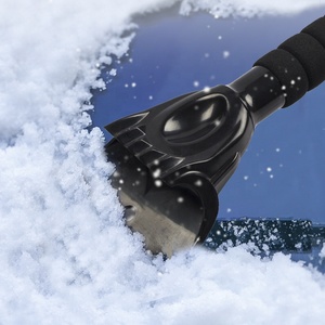 Débosselage de brosses de neige, brosse extensible, avec grattoir à <span class=keywords><strong>glace</strong></span>, pour <span class=keywords><strong>pare</strong></span>-<span class=keywords><strong>brise</strong></span> et poignée en mousse, pour voiture, SUV, camion - Product Image 3