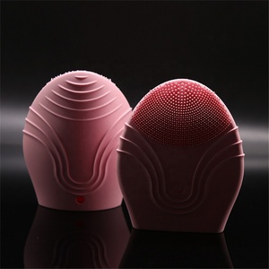 Moulage Par <span class=keywords><strong>Compression</strong></span> Partie En Silicone Brosse Faciale Nettoyant - Product Image 1