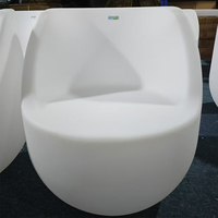 Chaise de bar moderne en plastique rotomoulé avec éclairage LED, tabouret haut lumineux, résistant aux UV, pour la maison, le bar, la salle de sport, les lieux commerciaux