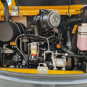 Encuentra una excavadora compacta de cadenas LiuGong 9075F, modelo 2025, casi nueva, usada, con solo 311 horas de trabajo, similar a la original. - Product Image 6
