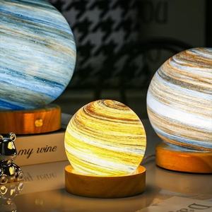 Lampe de nuit LED 3D luminescente Ciel étoilé Planète Solaire Lune Boule de cristal, Lampe d'ambiance pour chambre à coucher, Éclairage intelligent pour la maison - Product Image 2