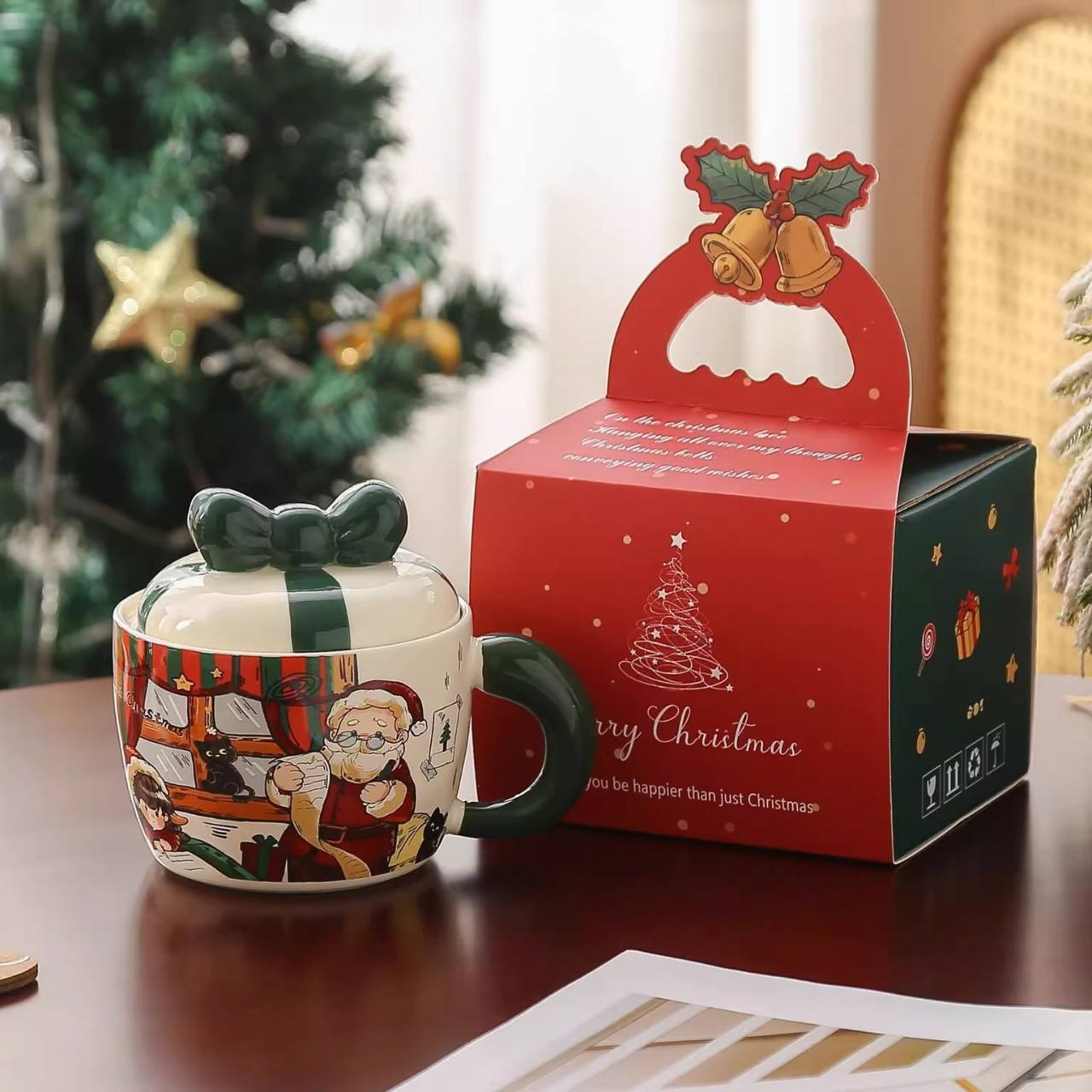 กล่องของขวัญสีเขียว กระดาษแข็ง