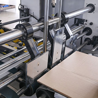 Nouvelle machine automatique de couture de boîtes en carton avec une puissance de 16 kW et une vitesse de 800 clous/min
