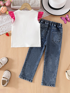 Set Estivo Trendy per Bambine: T-shirt Floreale Casual e Jeans a Gamba Dritta in Stile Coreano - Product Image 2